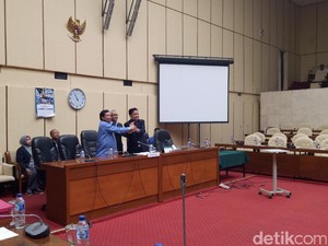 Golkar Geser Titiek Soeharto dari Kursi Pimpinan Komisi IV DPR