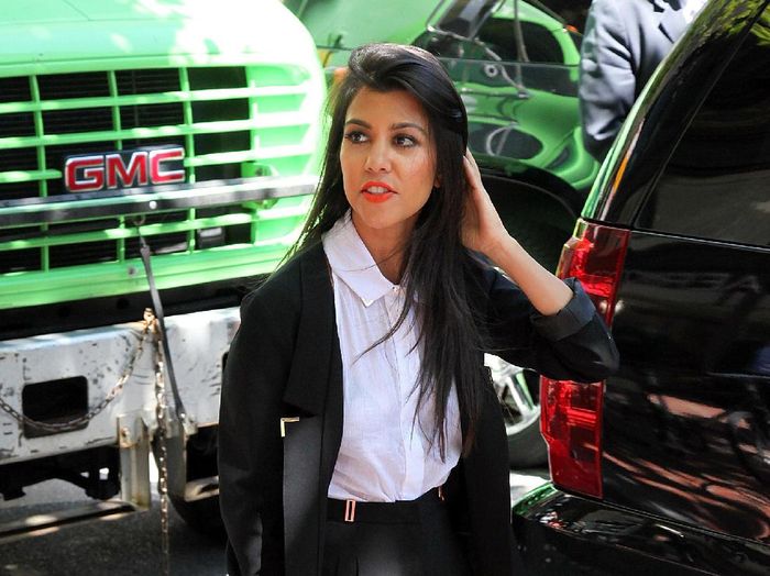 10 Artis Hollywood Ini Tak Minum Kopi karena Alasan Unik - Foto 2