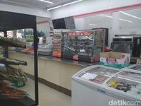 Sevel di Rawamangun Masih Buka