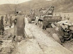 Kengerian Perang Dunia II Dalam Bidikan Kamera Jenderal