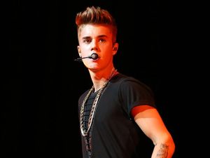 Tampil di Panggung Ariana Grande, Justin Bieber Selesai Vakum?