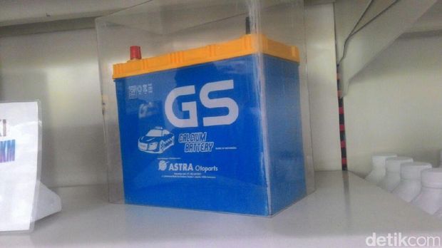 Cek Hal Ini Biar Tidak Tertipu Saat Beli Aki Mobil