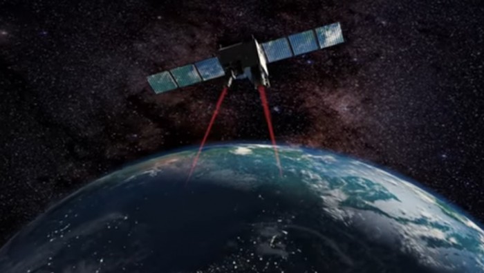 Satelit
