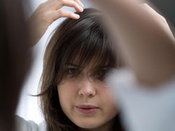 Kenali Penyebab dan Cara Mengatasi Rambut Lepek