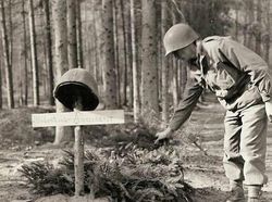 Kengerian Perang Dunia II Dalam Bidikan Kamera Jenderal