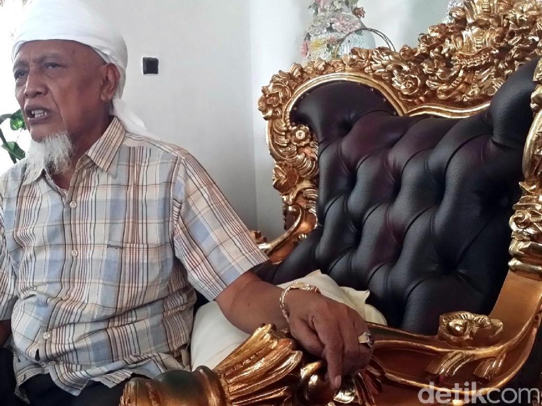 Rekam Jejak Chep Hermawan, Ketua GARIS yang Pinjamkan Mobil ke Prabowo Rekam Jejak Chep Hermawan, Ketua GARIS yang Pinjamkan Mobil ke Prabowo