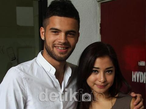 4 Fakta Diego Michiels yang Menikah dengan Perawat
