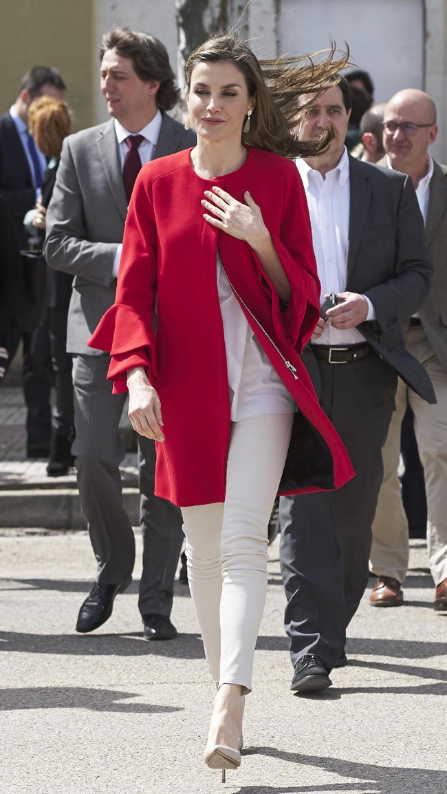 Ratu Letizia menghadiri proklamasi pemenang kategori Sosial Putri 2017 Princess of Girona Foundation di kolega El Hueco pada tanggal 30 Maret 2017 di Soria, Spanyol. (Foto: Carlos Alvarez / Getty Images)