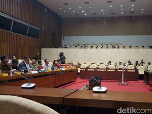 Pansus Angket KPK Diminta Bikin Pernyataan Bebas Korupsi