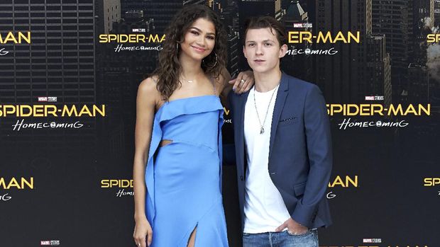 Zendaya dan Tom Holland