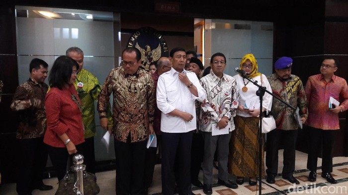 Terima Forum Advokat, Wiranto Bicara Pembinaan 344.029 Ormas
