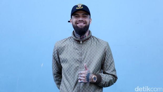 Jadi Sudah Resmi Nikahi Suster Dhea, Diego Michiels?