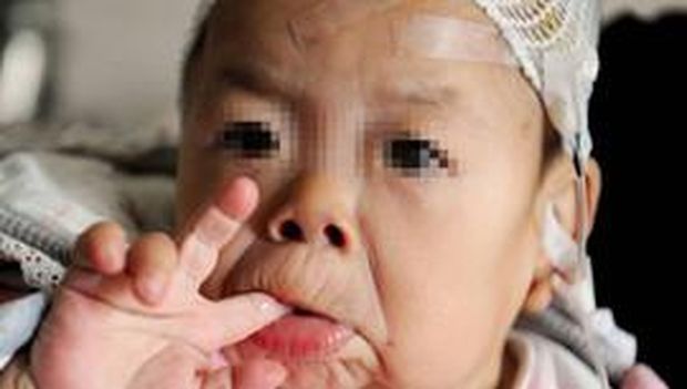 7 Wanita Muda Ini Terlihat Lebih Tua dari Usia Sebenarnya