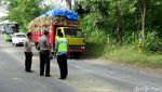 Bus vs Truk di Probolinggo Tewaskan 10 Orang