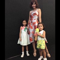 Artika merupakan ibu dari dua anak dari pernikahannya dengan penyanyi Baim. Keduanya telah mengarungi bahtera rumah tangga sejak 2008. Foto: Dok. Instagram Artika Sari Devi