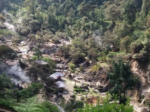 Kawah Rengganis Lagi Hits di Kabupaten Bandung