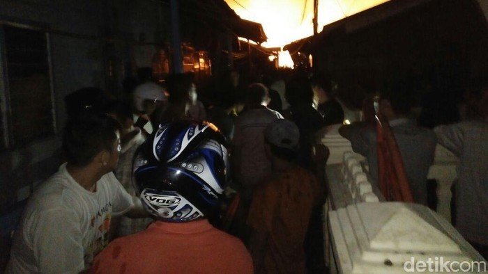 Puluhan Rumah di Tanjungpinang Terbakar