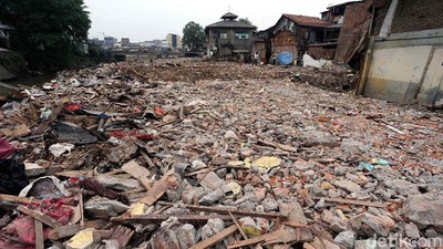 Pasca Dibongkar, Bukit Duri Kini Rata Dengan Tanah