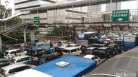 Macet... macet... macet.... Foto: Wildan/detikcom