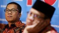 Kritik juga terus datang dari PAN, yang merupakan partai koalisi pemerintah. Ketua DPP PAN Yandri Susanto menyayangkan sikap pemerintah yang tidak mengajak serta partainya berbicara sebelum Perppu Ormas diterbitkan.