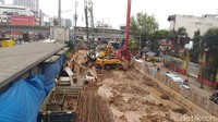Warga Jakarta masih harus bersabar menunggu proyek selesai. Foto: Wildan/detikcom