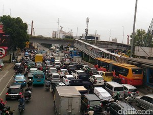 Ini Rekayasa Lalin di Matraman-Salemba yang Berlaku Mulai 20 Juli