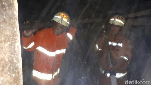 3 Rumah Terbakar di Johar Baru, Kerugian Hingga Ratusan Juta