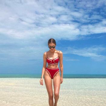 Bikin Foto Bikini Makin Seksi