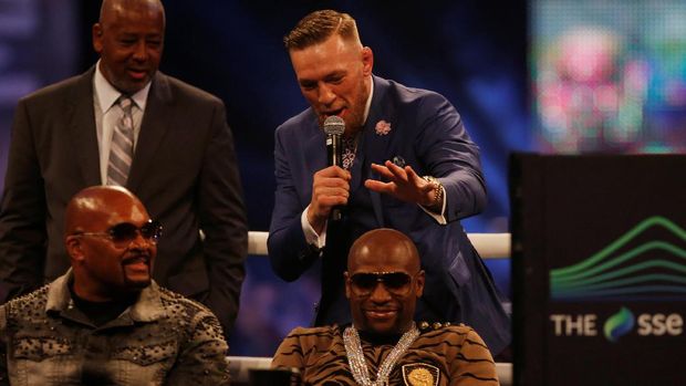 Masih Banjir Hinaan, Konferensi Pers Mayweather-McGregor Berakhir di London