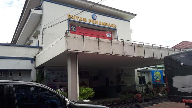 Rutan Pekanbaru Kembali Rusuh, Polisi dan TNI Siaga di Lokasi