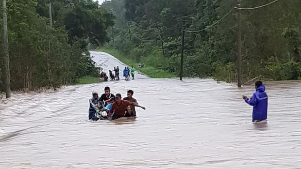 Banjir Landa Belitung dan Belitung Timur, Akses Jalan Putus