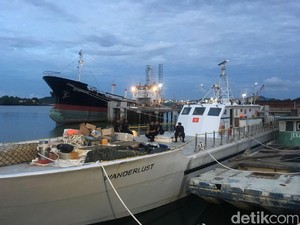 Polisi Cek Kompartemen Penyimpanan 1 Ton Sabu di Kapal Wanderlust