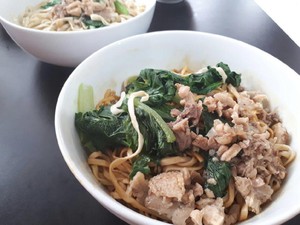 Gurih Sedap Bakmi Boy yang Legendaris di Pasar Mayestik