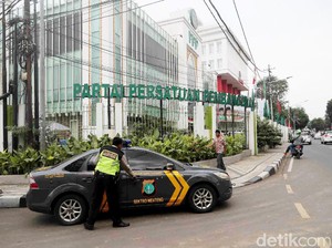 Menanti Pemimpin Partai Kakbah di Tengah Terpaan Badai Masalah