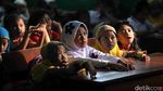 Begini Semangat Siswa SD di Hari Pertama Masuk Sekolah