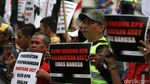 Serikat Pekerja JICT Beraksi di KPK