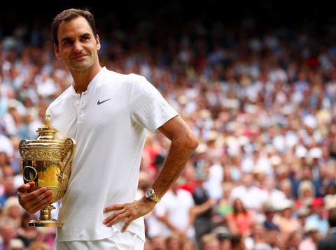 Cute! Anak Kembar Roger Federer Kompak Pakai Blazer di Final Wimbeldon