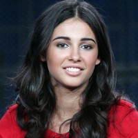 Naomi Scott dipercaya memerankan Putri Jasmine dalam film live-action Aladdin. Disney pun telah merilis bocoran beberapa adegan yang menampilkan karakternya. Foto: Getty Images