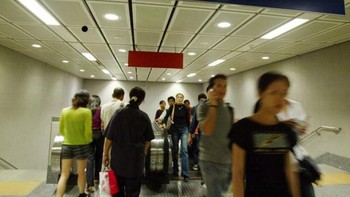 Warga dan turis banyak memakainya sebagai sarana transportasi yang efisien. Foto: Getty Images