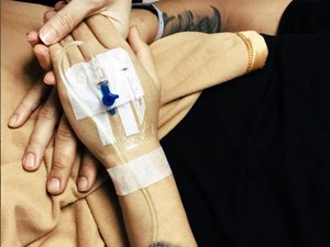 Babak Belur, Anak Jeremy Thomas Dipasang Infus di RSPI