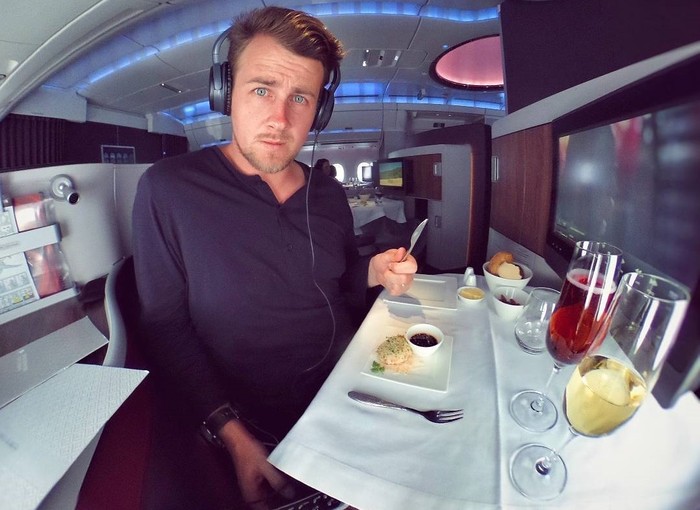 Mau Tiket Pesawat Kelas Bisnis Gratis? Cari Saja Traveler Ini