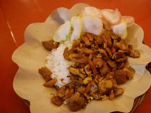 Makan Nasi Gila Sampai Kepiting Asap di 5 Warung Tenda Kawasan Serpong