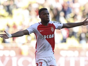 Arsenal Menyerah Kejar Thomas Lemar