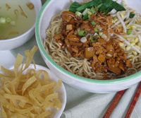 Kangen Mie Bangka? Coba Saja Mie Ayam yang Menggugah Selera di Sini