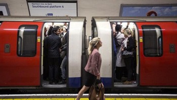 Stasiun MRT bawah tanah di London adalah yang tertua di dunia. Foto: Getty Images