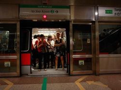 Potret Tertib MRT Luar Negeri, Akankah Jakarta Seperti Ini?