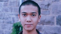 Apalagi ia jarang mengupdate sosial medianya, sehingga membuat fansnya semakin rindu. (Dok. Instagram/iqbaal.e)