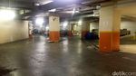 Foto: Roxy Square Sepi Bak Kuburan