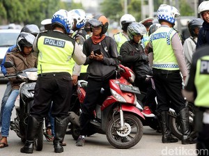 Siap-siap! Polisi akan Datangi Rumah Pengendara dengan STNK Mati