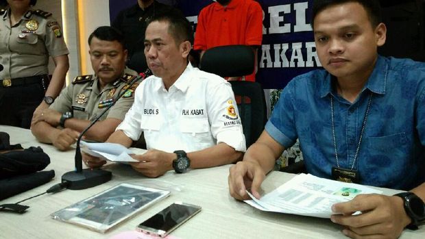 RT sempat kabur ke Palembang.